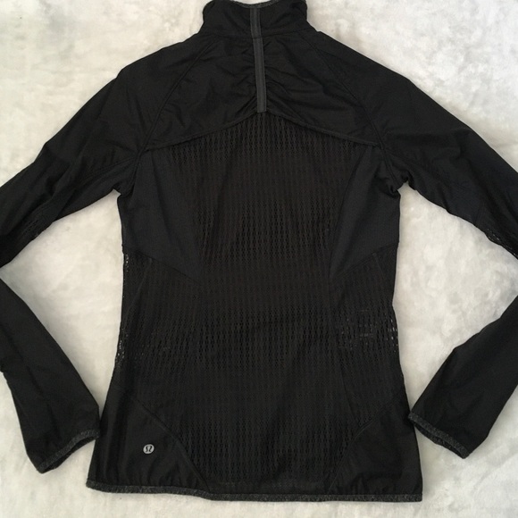 Lululemon Mesh Back Full Zip light weight Women’s Black Jacket Size 4 - Picture 8 of 10